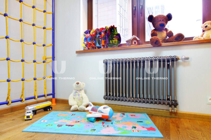 Стальной трубчатый радиатор Zehnder Charleston Completto 3057/14 V001 TechnoLine 1/2", нижний, прозрачный лак, без крепления 