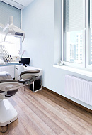 Стальной панельный радиатор Royal Thermo Ventil Hygiene 20/300/400, нижнее подключение 