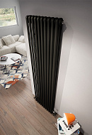 Стальной трубчатый радиатор Irsap Tesi 2 RR218001010A430N01 21800/10 Т30 3/4", боковой, черный глянцевый RAL9005, с креплением 