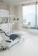 Стальной панельный радиатор Royal Thermo Ventil Hygiene 20/300/400, нижнее подключение 