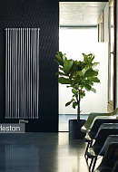 Стальной трубчатый радиатор Zehnder Charleston Completto 2180/06 V001 TechnoLine 1/2", нижний, прозрачный лак, с креплением 